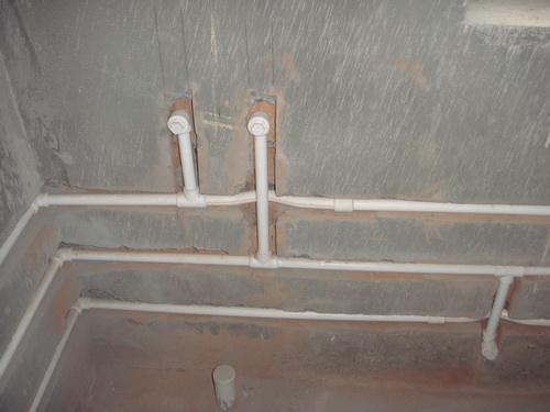水管更換
